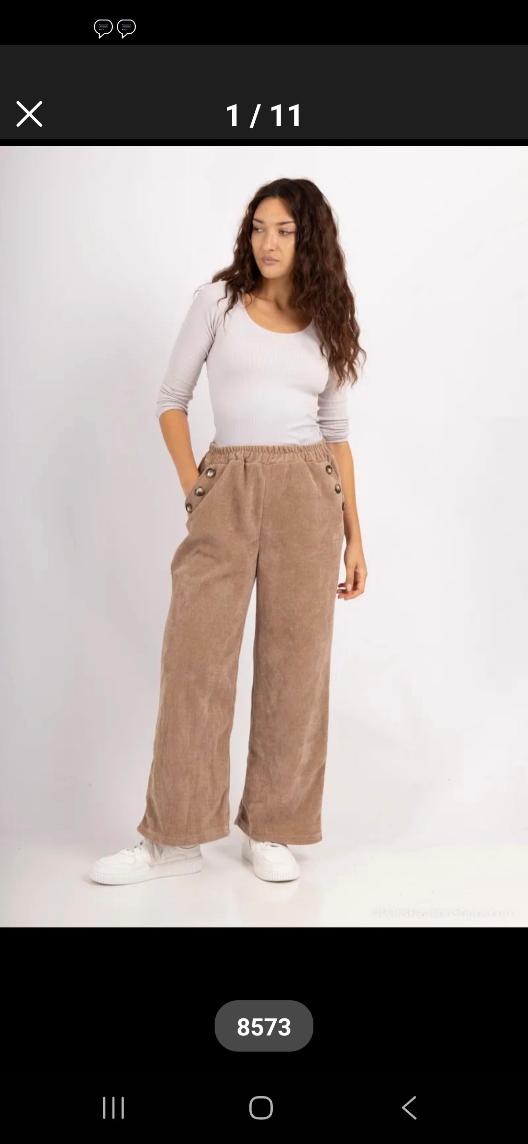 Pantalon 50%viscose. 45%polyester. 5%elasthanne.